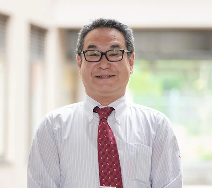 article-life-005-researcher.webp